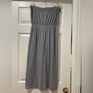 Strapless striped dress